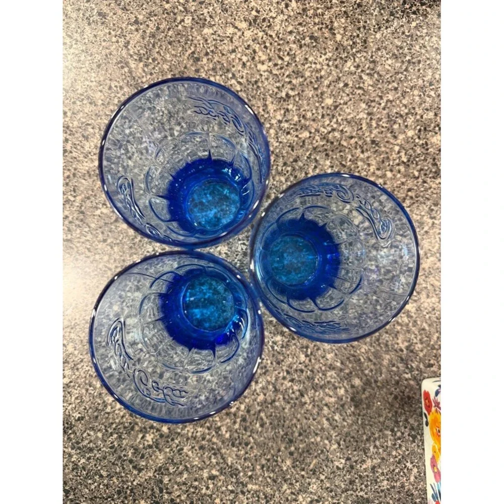 Vtg Coca-Cola Rare Cobalt Blue Ribbed Contour Shape Glasses with Embossed Script